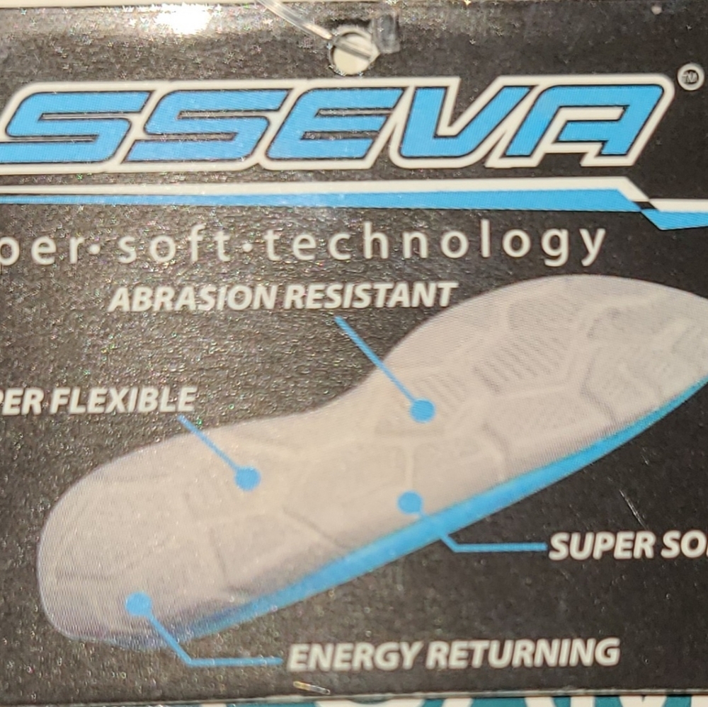 Womans black sneakers